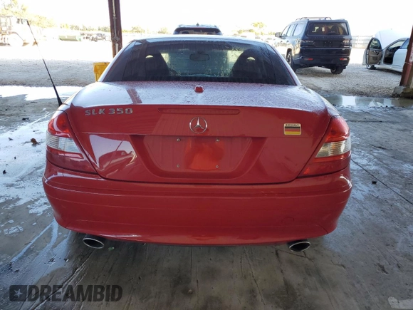 2008 Mercedes-Benz SLK 350 с VIN WDBWK56FX8F189180, выставлен на аукционе Copart как лот 84496114 с пробегом 82 377 миль миль и Списание • Salvage title. История ставок и продаж доступна на DreamBid. Изображение 6.