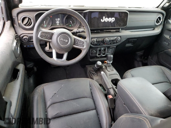 2024 Jeep Wrangler Sahara with VIN 1C4RJXP6XRW168603, listed as a Copart auction lot 59056565 with 5,625 mi miles and Non repairable. Bid and sale history available at DreamBid. Image 8.