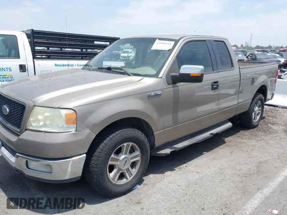 2005 Ford F-150 XLT с VIN 1FTPX125X5NB41628, выставлен на аукционе IAAI как лот 42550345 с пробегом 257 471 миль миль и . История ставок и продаж доступна на DreamBid. Изображение 2.