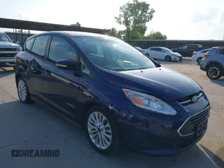 2017 Ford C-Max SE z VIN 1FADP5AU7HL114797, wystawiony jako IAAI lot #42324490 z przebiegiem 152 684 mil mil oraz . Historia ofert i sprzedaży dostępna na DreamBid. Obrazek 1.