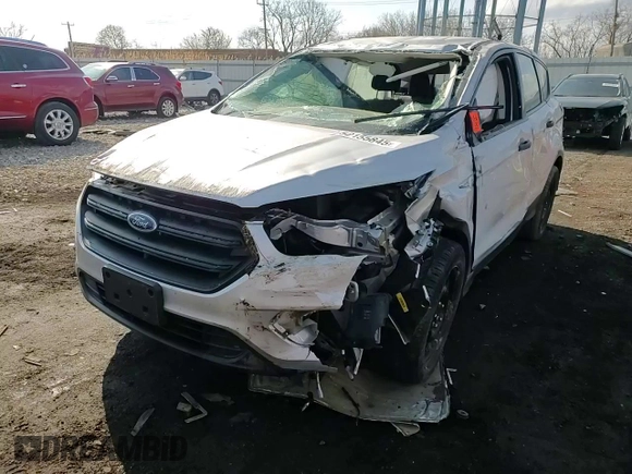 2017 Ford Escape S с VIN 1FMCU0F79HUB86529, выставлен на аукционе Copart как лот 52155845 с пробегом Не указан миль и Списание • Salvage title. История ставок и продаж доступна на DreamBid. Изображение 12.