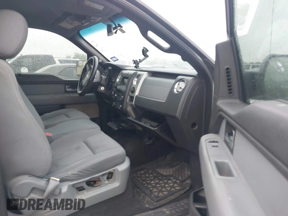 2013 Ford F-150 XL with VIN 1FTFW1CT0DKE03085, listed as a IAAI auction lot 42101522 with 266,770 mi miles and . Bid and sale history available at carsss.com. Image 5.