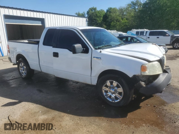 2007 Ford F-150 STX with VIN 1FTRX12W37NA05703, listed as a Copart auction lot 51927885 with 206,593 mi miles and Salvage Title. Bid and sale history available at DreamBid. Image 4.