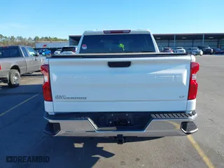 2022 Chevrolet Silverado 1500 LT with VIN 1GCPDKEKXNZ606711, listed as a IAAI auction lot 41698884 with 34,820 mi miles. Bid and sale history available at carsss.com. Image 16.