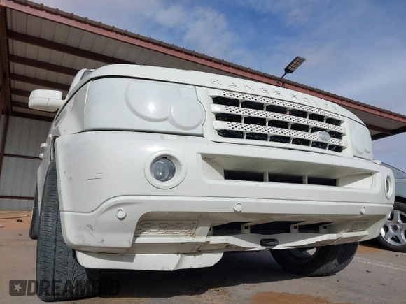 2007 Land Rover Range Rover Sport HSE с VIN SALSK25497A987091, выставлен на аукционе IAAI как лот 41797141 с пробегом 152 279 миль миль и . История ставок и продаж доступна на DreamBid. Изображение 6.