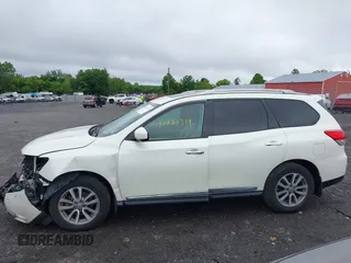 2016 Nissan Pathfinder SL с VIN 5N1AR2MM2GC634840, выставлен на аукционе IAAI как лот 42471319 с пробегом 152 679 миль миль и . История ставок и продаж доступна на DreamBid. Изображение 15.
