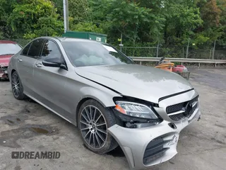 2019 Mercedes-Benz C 300 z VIN 55SWF8DB6KU311910, wystawiony jako IAAI lot #42372747 z przebiegiem 90 869 mil mil oraz . Historia ofert i sprzedaży dostępna na DreamBid. Obrazek 1.