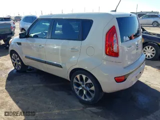 2013 Kia Soul + with VIN KNDJT2A69D7547484, listed as a IAAI auction lot 41426483 with 135,007 mi miles. Bid and sale history available at carsss.com. Image 3.