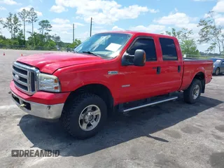 2005 Ford F-250 XL z VIN 1FTSW21P15EB14467, wystawiony jako IAAI lot #42254849 z przebiegiem 191 434 mil mil oraz . Historia ofert i sprzedaży dostępna na DreamBid. Obrazek 2.