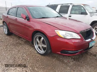 2014 Chrysler 200 LX with VIN 1C3CCBAB7EN122370, listed as a IAAI auction lot 41546859 with 138,999 mi miles and . Bid and sale history available at DreamBid. Image 1.