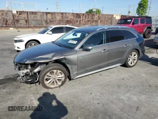 2020 Audi A4 allroad Premium Plus z VIN WA18NAF43LA066636, wystawiony jako Copart lot #52650025 z przebiegiem 49 083 mil mil oraz Szkoda całkowita • Salvage title. Historia ofert i sprzedaży dostępna na DreamBid. Obrazek 1.
