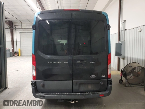 2015 Ford Transit Passenger XL z VIN 1FBAX2CM5FKB22509, wystawiony jako Copart lot #50359265 z przebiegiem 190 581 mil mil oraz Szkoda całkowita • Salvage title. Historia ofert i sprzedaży dostępna na DreamBid. Obrazek 6.