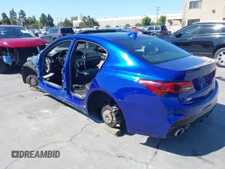 2019 Acura TLX w/A-Spec Pkg z VIN 19UUB2F65KA006992, wystawiony jako IAAI lot #42614371 z przebiegiem Nie podano mil oraz . Historia ofert i sprzedaży dostępna na DreamBid. Obrazek 3.