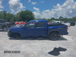 2022 Nissan Frontier Pro-4X z VIN 1N6ED1EK3NN634775, wystawiony jako IAAI lot #42789790 z przebiegiem 25 453 mil mil oraz . Historia ofert i sprzedaży dostępna na DreamBid. Obrazek 15.