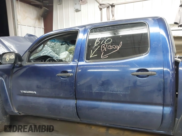 2014 Toyota Tacoma PreRunner with VIN 3TMJU4GN3EM169502, listed as a IAAI auction lot 41906608 with 1 mi miles. Bid and sale history available at carsss.com. Image 13.