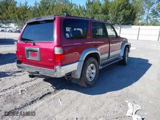 1998 Toyota 4Runner with VIN JT3GN87R3W0058507, listed as a IAAI auction lot 41642512 with 186,708 mi miles. Bid and sale history available at carsss.com. Image 4.