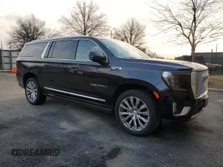 2023 GMC Yukon XL Denali with VIN 1GKS1JKL4PR215930, listed as a Copart auction lot 43771215 with 73,769 mi miles and Clean Title. Bid and sale history available at carsss.com. Image 4.