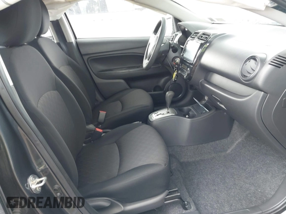 2024 Mitsubishi Mirage ES z VIN ML32AUHJXRH005430, wystawiony jako IAAI lot #42182485 z przebiegiem 17 904 mil mil oraz . Historia ofert i sprzedaży dostępna na DreamBid. Obrazek 5.