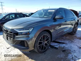 2021 Audi Q8 Prestige z VIN WA1FVAF14MD041905, wystawiony jako Copart lot #45763335 z przebiegiem 34 387 mil mil oraz Szkody całkowita. Historia ofert i sprzedaży dostępna na DreamBid. Obrazek 1.