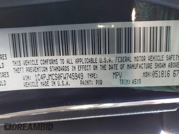 2015 Jeep Cherokee Latitude with VIN 1C4PJMCS0FW745949, listed as a IAAI auction lot 41289847 with 137,440 mi miles and . Bid and sale history available at carsss.com. Image 9.