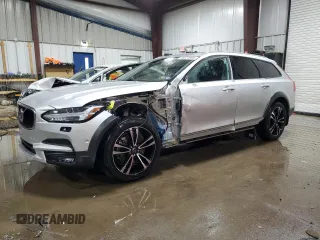 2018 Volvo V90 z VIN YV4102NK0J1033440, wystawiony jako Copart lot #38574003 z przebiegiem 11 451 mil mil oraz . Historia ofert i sprzedaży dostępna na DreamBid. Obrazek 1.