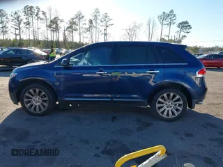 2012 Lincoln MKX with VIN 2LMDJ6JK5CBL11685, listed as a IAAI auction lot 41698099 with 155,266 mi miles. Bid and sale history available at carsss.com. Image 14.