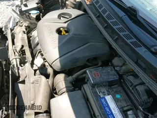 2013 Hyundai Elantra GLS z VIN 5NPDH4AE3DH308347, wystawiony jako IAAI lot #42528096 z przebiegiem 87 381 mil mil oraz . Historia ofert i sprzedaży dostępna na DreamBid. Obrazek 19.