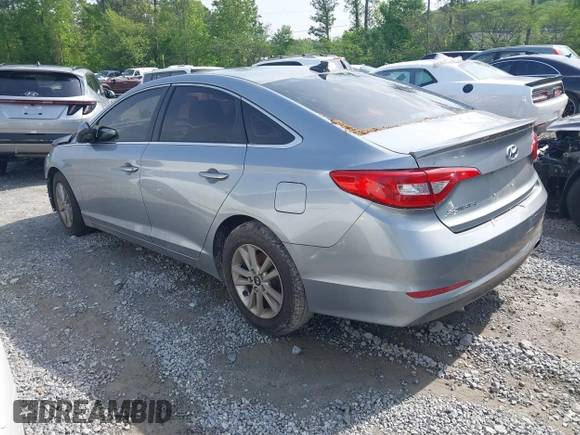 2015 Hyundai Sonata SE with VIN 5NPE24AF3FH007353, listed as a IAAI auction lot 42103884 with 214,828 mi miles and . Bid and sale history available at DreamBid. Image 3.