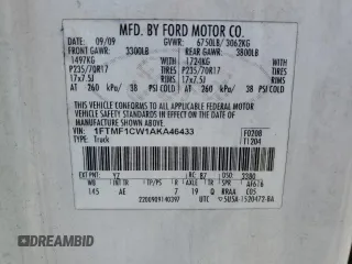 2010 Ford F-150 XL z VIN 1FTMF1CW1AKA46433, wystawiony jako Copart lot #72318124 z przebiegiem 93 095 mil mil oraz Czysty tytuł • Clean title. Historia ofert i sprzedaży dostępna na DreamBid. Obrazek 12.
