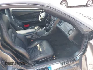 2004 Chevrolet Corvette with VIN 1G1YY22G745124026, listed as a IAAI auction lot 39673974 with 22,415 mi miles and . Bid and sale history available at DreamBid. Image 5.