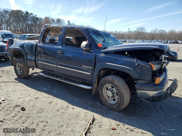 2006 Chevrolet Silverado 1500HD LT1 with VIN 1GCGK13U26F162490, listed as a Copart auction lot 45455525 with 0 mi miles and Salvage Title. Bid and sale history available at carsss.com. Image 4.