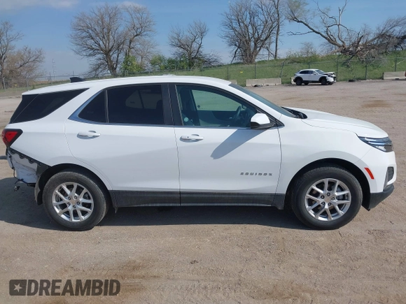 2024 Chevrolet Equinox LT with VIN 3GNAXUEG3RL244777, listed as a IAAI auction lot 42067815 with 14,724 mi miles. Bid and sale history available at carsss.com. Image 14.