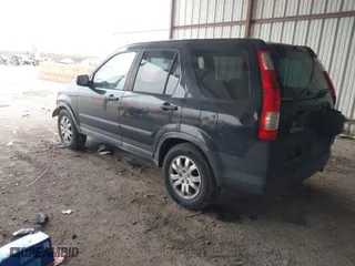 2005 Honda CR-V EX with VIN JHLRD78885C003297, listed as a IAAI auction lot 41614195 with 294,974 mi miles. Bid and sale history available at carsss.com. Image 3.