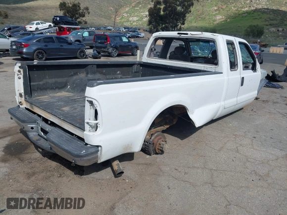 2001 Ford F-250 XL with VIN 3FTNX20L11MA35927, listed as a IAAI auction lot 41954010 with 285,857 mi miles and . Bid and sale history available at DreamBid. Image 4.