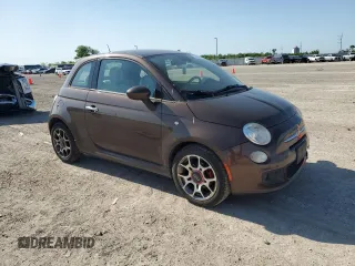 2014 FIAT 500 Sport z VIN 3C3CFFBRXET276016, wystawiony jako Copart lot #52253235 z przebiegiem 152 884 mil mil oraz Szkoda całkowita • Salvage title. Historia ofert i sprzedaży dostępna na DreamBid. Obrazek 4.