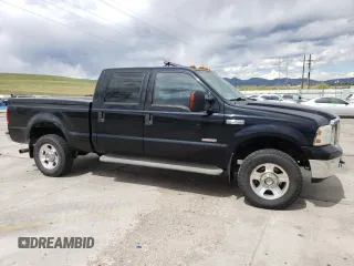 2005 Ford F-350 XL с VIN 1FTWW31P25EA36689, выставлен на аукционе Copart как лот 54117095 с пробегом 230 370 миль миль и Списание • Salvage title. История ставок и продаж доступна на DreamBid. Изображение 4.