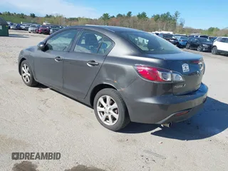 2010 Mazda 3 i Touring with VIN JM1BL1SG1A1328989, listed as a IAAI auction lot 42162425 with 84,820 mi miles and . Bid and sale history available at carsss.com. Image 3.