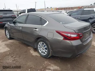 2016 Nissan Altima 2.5 SR with VIN 1N4AL3AP5GN364541, listed as a IAAI auction lot 41567623 with 97,712 mi miles. Bid and sale history available at carsss.com. Image 3.