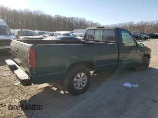 1996 Chevrolet Silverado 1500 with VIN 1GCEC14WXTZ124164, listed as a Copart auction lot 46261565 with 157,141 mi miles and Salvage Title. Bid and sale history available at DreamBid. Image 3.