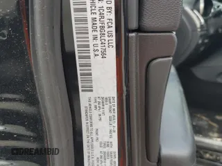 2020 Jeep Grand Cherokee Limited X с VIN 1C4RJFBG8LC417564, выставлен на аукционе Copart как лот 58820605 с пробегом 54 400 миль миль и Списание • Salvage title. История ставок и продаж доступна на DreamBid. Изображение 13.
