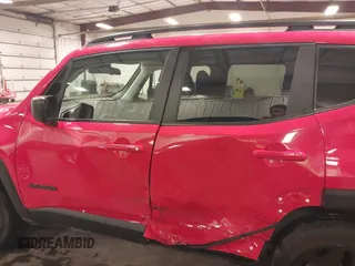 2018 Jeep Renegade Sport z VIN ZACCJBABXJPH67405, wystawiony jako IAAI lot #42074017 z przebiegiem 23 136 mil mil oraz . Historia ofert i sprzedaży dostępna na DreamBid. Obrazek 14.