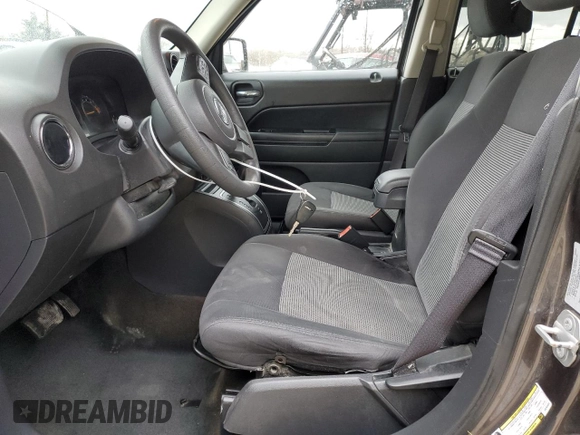 2016 Jeep Patriot Sport with VIN 1C4NJPBB5GD755433, listed as a Copart auction lot 49099085 with 108,179 mi miles and Salvage title. Bid and sale history available at DreamBid. Image 7.