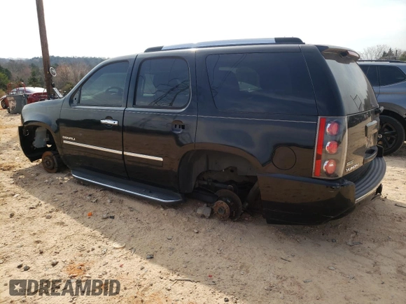 2011 GMC Yukon Denali with VIN 1GKS2EEF3BR137742, listed as a Copart auction lot 48998205 with Not Provided miles and Salvage Title. Bid and sale history available at DreamBid. Image 2.
