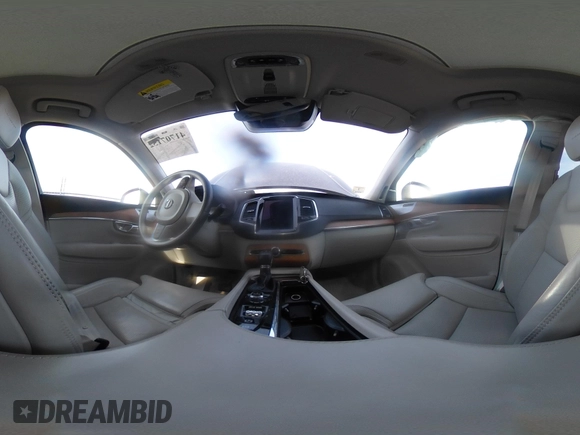 2016 Volvo XC90 T6 Inscription with VIN YV4A22PL5G1023298, listed as a IAAI auction lot 41707152 with 98,365 mi miles. Bid and sale history available at carsss.com. Image 19.