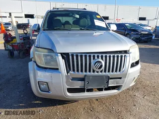 2008 Mercury Mariner Premier with VIN 4M2CU87178KJ19754, listed as a IAAI auction lot 41595974 with 239,180 mi miles. Bid and sale history available at carsss.com. Image 6.