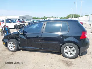 2009 Volkswagen Rabbit S с VIN WVWDA71KX9W141224, выставлен на аукционе IAAI как лот 42174538 с пробегом 130 540 миль миль и . История ставок и продаж доступна на DreamBid. Изображение 13.