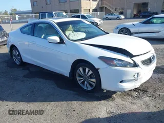 2008 Honda Accord EX-L z VIN 1HGCS12898A017001, wystawiony jako IAAI lot #41953984 z przebiegiem 123 051 mil mil oraz . Historia ofert i sprzedaży dostępna na DreamBid. Obrazek 1.