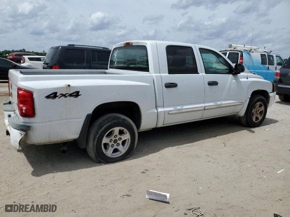 2005 Dodge Dakota SLT with VIN 1D7HW48N15S366026, listed as a Copart auction lot 52297795 with 66,824 mi miles and Clean Title. Bid and sale history available at carsss.com. Image 4.