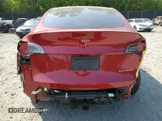 2024 Tesla Model Y Long Range с VIN 7SAYGDEE2RF197362, выставлен на аукционе Copart как лот 55239325 с пробегом 10 943 миль миль и Списание • Salvage title. История ставок и продаж доступна на DreamBid. Изображение 6.