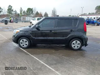 2013 Kia Soul with VIN KNDJT2A53D7621358, listed as a IAAI auction lot 41800278 with 89,452 mi miles. Bid and sale history available at carsss.com. Image 14.